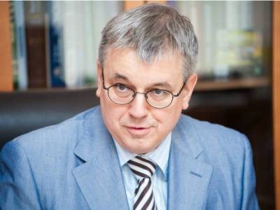 Владимир Путин - Ярослав Кузьминов - Путин наградил экс-ректора ВШЭ Кузьминова орденом «За заслуги перед Отечеством» - rosbalt.ru