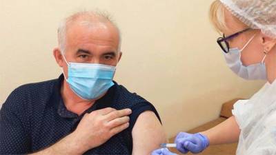 Сергей Ситников - Губернатор Костромской области вакцинировался от COVID-19 - iz.ru - Израиль - Костромская обл.