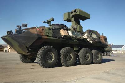 На Украине американцы испытывают противотанковую версию БТР LAV-AT - topwar.ru - США - Украина