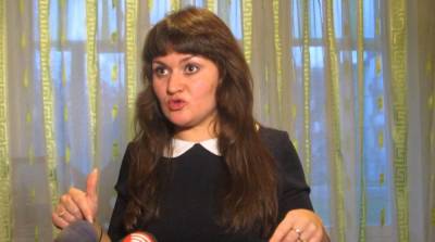 Нестор Шуфрич - Никита Потураев - Напавшую на нардепа активистку лишили аккредитации в Раде - ru.slovoidilo.ua - Украина