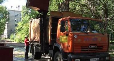 Манолис Пилавов ответил на обвинения жителей в мусорном коллапсе, охватившем Луганск - cxid.info - Луганск