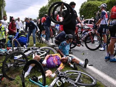 Виновница массовой аварии на Tour de France предстанет перед судом в октябре - unn.com.ua - Украина - Киев - Франция - Того