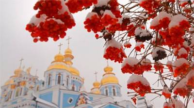 Даниил Богатырев - Почти 70% украинцев считают себя верующими людьми, но только 10% из них являются членами религиозных общин – исследование - bin.ua - Украина