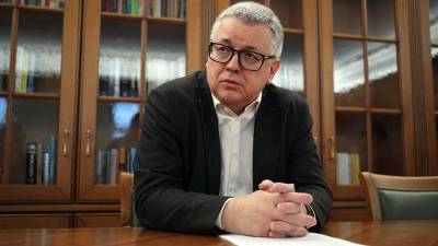 Владимир Путин - Ярослав Кузьминов - Путин наградил орденом бывшего ректора ВШЭ Кузьминова - iz.ru - Россия - Израиль