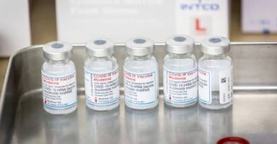 Минздрав решил "смешивать" вакцины Pfizer и Moderna - delo.ua - США - Украина