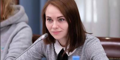 Владимир Путин - Оглоблина: проблемы с ремонтом сельских школ и детсадов нужно решать безотлагательно - ruposters.ru - Россия - Уссурийск