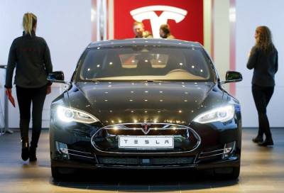 Квартальные поставки Tesla оказались рекордными - smartmoney.one - Reuters