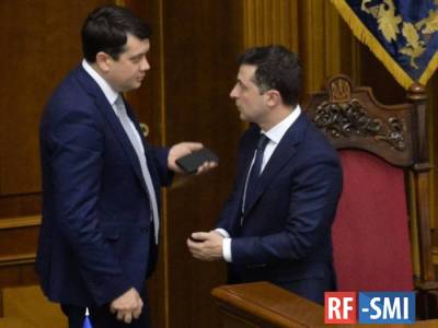 Дмитрий Разумков - Андрей Ермак - Конфронтация между Зеленским и Разумковым дошла до кульминации - rf-smi.ru
