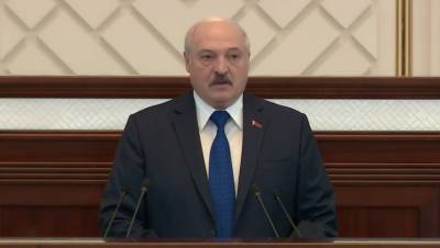 Александр Лукашенко - Лукашенко заявил о перехвате на границе с Литвой беспилотника со взрывчаткой - gazeta.ru - Белоруссия - Ирак - Иран - Литва - Афганистан