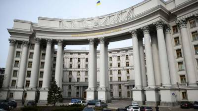 Александр Лукашенко - Олег Николенко - На Украине отвергли обвинения Лукашенко в поставках оружия в Белоруссию - iz.ru - Украина - Киев - Израиль - Белоруссия - Минск