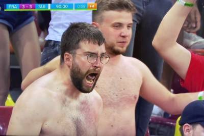 На четвертьфинал Евро-2020 в Петербурге приехал знаменитый швейцарский болельщик - spb.mk.ru - Санкт-Петербург - Швейцария