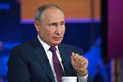 Владимир Путин - Ангела Меркель - Путин созвонился с Макроном - lenta.ru - Москва - Россия - США - Германия - Франция - Женева
