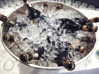 Moet Hennessy приостановит отгрузку шампанского в Россию из-за изменений в российском законодательстве - smartmoney.one - Россия
