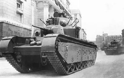 Танк Т-35: почему символ Красной Армии создали немцы - russian7.ru - Берлин