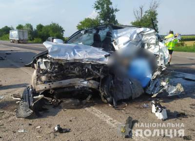 В Одесской области джип на огромной скорости влетел в стоящий прицеп - odessa-life.od.ua - Украина - Киев - Одесса - Одесская обл.