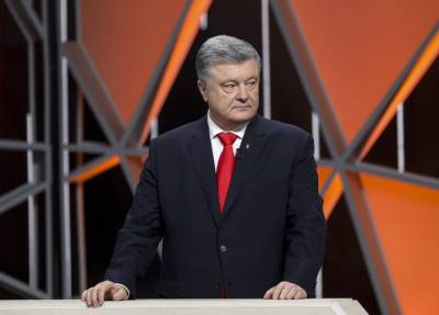 Петр Порошенко - Порошенко заявил, что за год Крым вернется в состав Украины - vm.ru - Россия - Украина - Крым - Ukraine