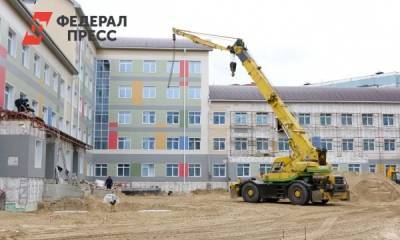 Дмитрий Артюхов - Глава Ямала рассказал о ходе строительства новых медучреждений - fedpress.ru - Салехард