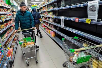 Россиян предупредили о риске пустых полок в магазинах - lenta.ru - Россия