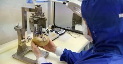 Во Франции - Carmat продала первое искусственное сердце Aeson во Франции - obozrevatel.com - Италия - Франция