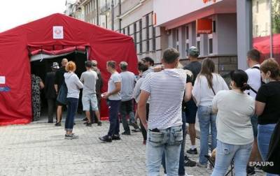 СМИ: Польша может продать до 4 млн доз COVID-вакцин - korrespondent.net - Украина - Польша - Варшава
