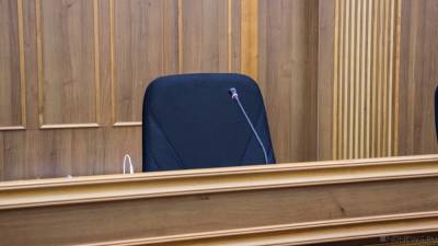Мужчину, который пришел пьяным в детский сад и угрожал воспитателю ножом, заставят отработать 120 часов - newdaynews.ru - Россия - Тюмень - Тюменская обл.