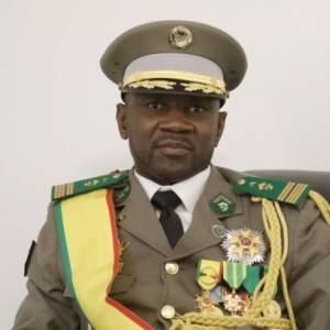 На президента Мали пытались напасть двое вооруженных мужчин - reporter-ua.com - Мали - Бамако - Нападение