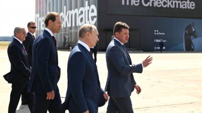Владимир Путин - Юрий Слюсарь - Путину представили истребитель пятого поколения Checkmate - piter.tv - Россия