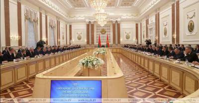 Aleksandr Lukashenko - Lukashenko: Belarus' foreign policy strategy should be revised - udf.by - Belarus - city Minsk