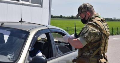 На блокпосту в зоне ООС задержали 27-летнего боевика - dsnews.ua - Украина - Луганская обл. - Харьковская обл.