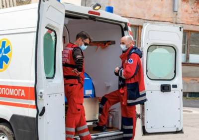 Несчастье случилось с девушкой в супермаркете Одессы: "Влетела головой в стойку" - politeka.net - Украина - Одесса