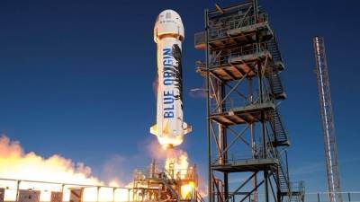 Джефф Безоса - Космический корабль Безоса New Shepard стартовал с космодрома в Техасе - 5-tv.ru - США - Техас - USA - Голландия