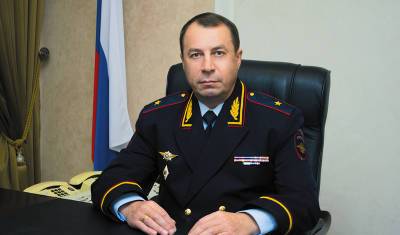 Ирина Волк - Александр Хинштейн - Алексей Сафонов - Главу ставропольского МВД уволили после задержания начальника ГИБДД за взятки - newizv.ru - Россия - Ставрополье