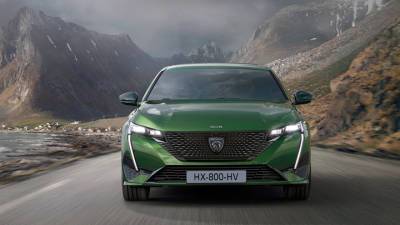 Stellantis начнет поставлять автомобили Peugeot, Citroen и Opel из России в Европу - vesti.ru - Россия