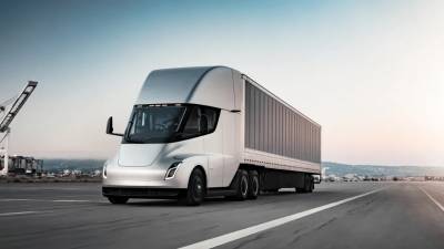 Tesla готова к старту массового производства электрического грузовика Semi - itc.ua - Украина