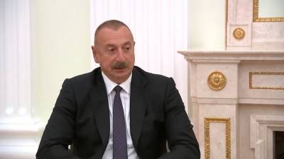 Владимир Путин - Ильхам Алиев - Президент Азербайджана поблагодарил Россию за помощь в борьбе с COVID-19 - piter.tv - Россия - Азербайджан