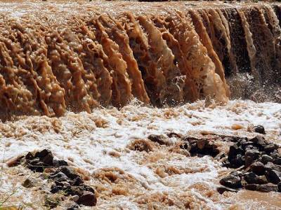 Число погибших от наводнения в Китае выросло до 12 человек - rosbalt.ru - Китай - Чжэнчжоу