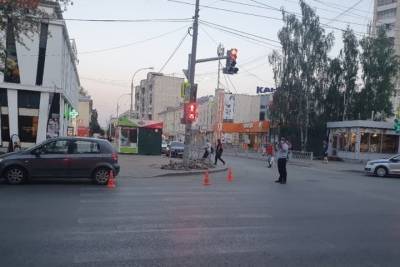 7-летнего мальчика на самокате сбил Hyundai Getz в Екатеринбурге - eburg.mk.ru - Екатеринбург