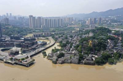 В китайском Чжэнчжоу эвакуировали 200 тыс. человек из-за наводнения - aif.ru - Китай - Германия - Чжэнчжоу