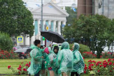 Михаил Леус - Петербург антициклонит: температура в городе впервые за лето опустилась ниже климатической нормы - spb.mk.ru - Санкт-Петербург
