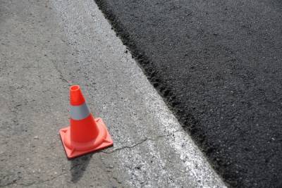 В Волгограде на улице Добрушина завершается устройство основания дороги - volg.mk.ru - Волгоград