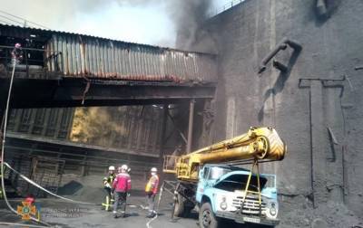 На Авдеевском коксохиме потушили возгорание в цехе - korrespondent.net - Украина - Донецкая обл.