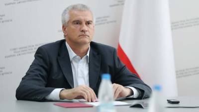 Сергей Аксенов - В Крыму могут закрыть туристический сезон - vesti.ru - Крым
