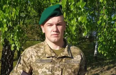 Александр Усик - Бросивший вызов Усику борец пожаловался, что вместо приглашения в олимпийскую сборную его призвали в ВСУ - sharij.net - Украина