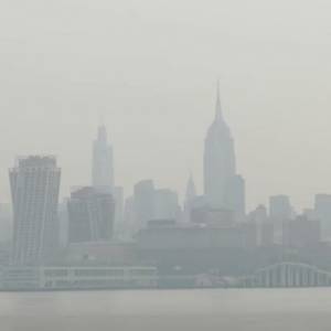 Нью-Йорк накрыл густой смог из-за лесных пожаров. Фото - reporter-ua.com - Вашингтон - New York - Нью-Йорк - Нью-Йорк - шт. Калифорния - штат Орегон