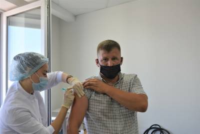 За прошедшие сутки в Татарстане выявлено 48 случаев Covid-19 - kazan.mk.ru - респ. Татарстан - Набережные Челны - Казань - Альметьевск - Зеленодольск - Менделеевск - Мензелинск