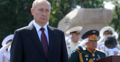 Владимир Путин - Дмитрий Песков - Путин в День Военно-морского флота посетит парад в Петербурге - reendex.ru - Россия - Санкт-Петербург