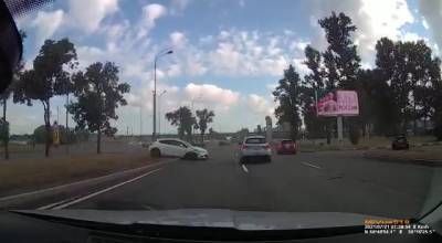 В ДТП на Пулковском шоссе в Петербурге пострадала девочка-подросток - neva.today - Ленинградская обл. - Санкт-Петербург