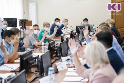 Владимир Уйба - "Единая Россия" добилась для Сыктывкара статуса столицы - komiinform.ru - Россия - респ. Коми - Сыктывкар