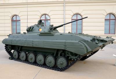 Александр Лапин - Россия поставит на свою военную базу в Таджикистане усовершенствованные БМП-2М - actualnews.org - Россия - Узбекистан - Таджикистан