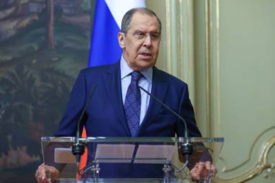Владимир Путин - Джо Байден - В МИД заявили о намерении твердо противостоять давлению США - lenta.ru - Москва - Россия - США - Вашингтон